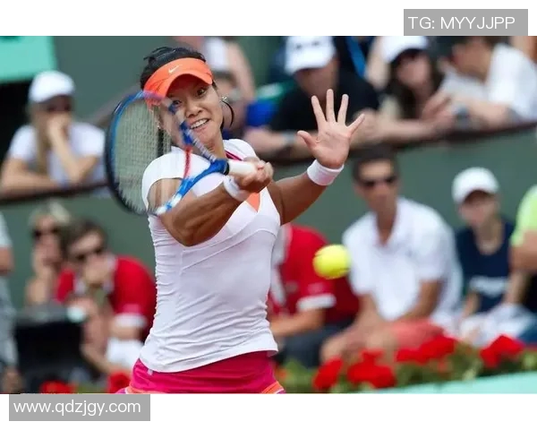 李娜专访:从青涩少女到网球传奇的奋斗与荣耀之路 李娜专访:从青涩少女到网球传奇的奋斗与荣耀之路